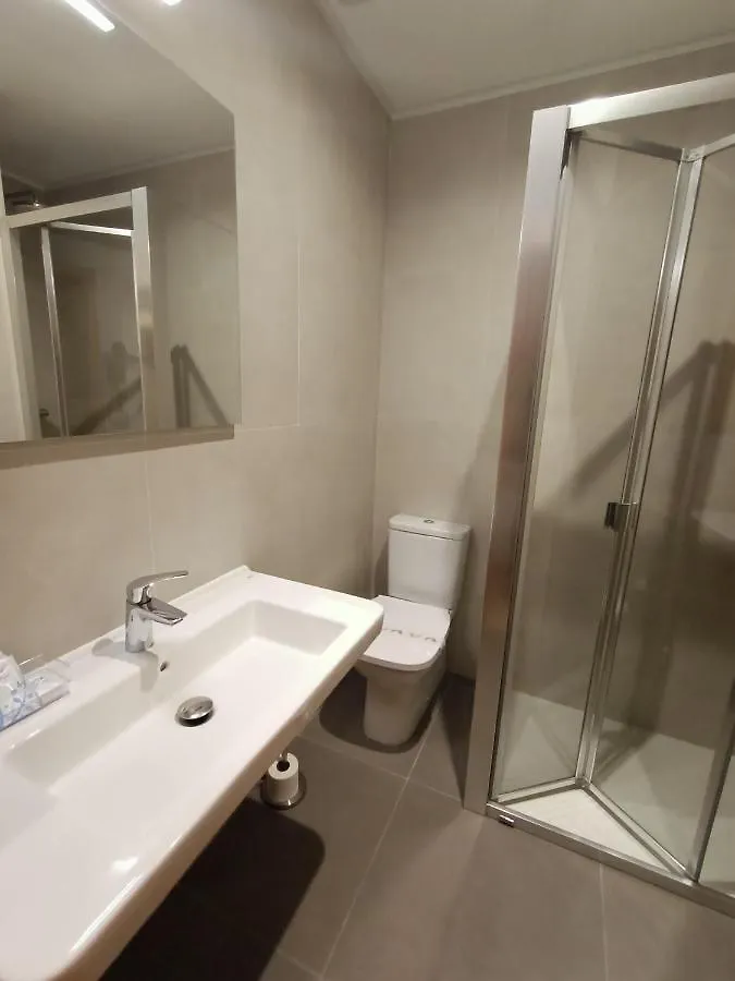 Hotel Vilobi Vilovi de Onar 3*,