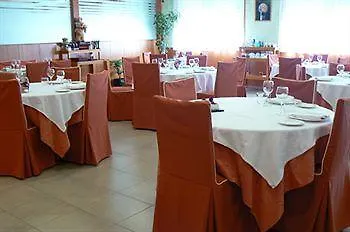 Hotel Vilobi Vilovi de Onar 3*,  Spain